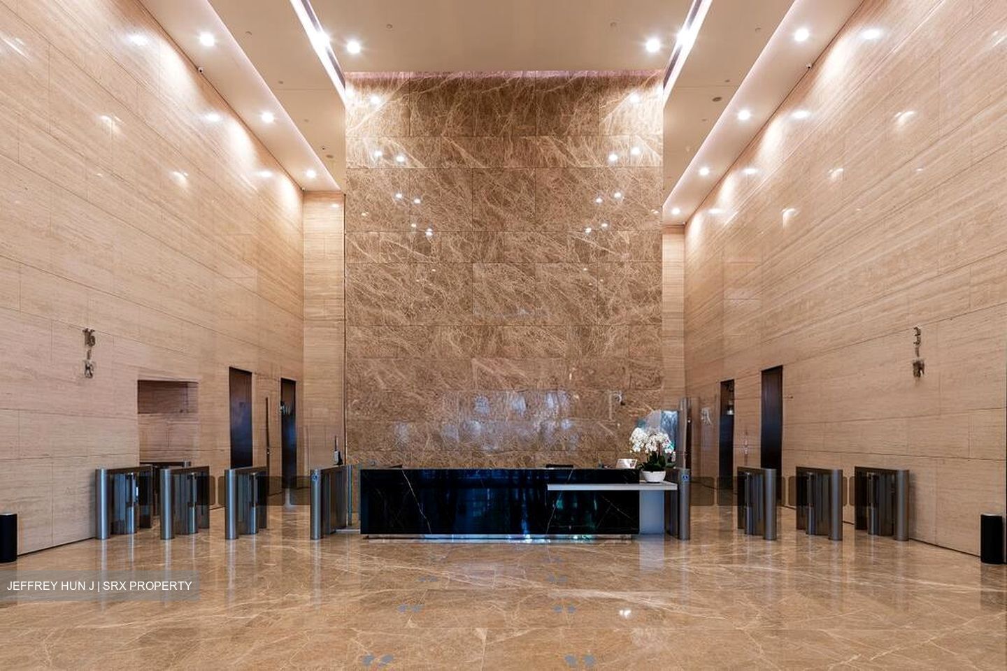 PLUS (D1), Office #497857021